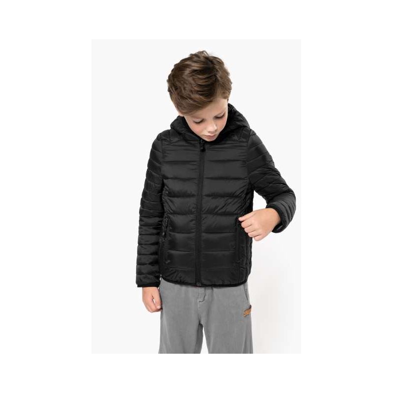 GYERMEK PEHELYKÖNNYŰ KAPUCNIS BÉLELT DZSEKI KA6112 - GYERMEK PEHELYKÖNNYŰ KAPUCNIS BÉLELT DZSEKI - Kariban